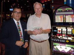 Slot-Jackpot---$-1400---2011.01.23---02_resize