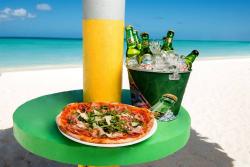 holiday-inn-aruba-pizza-now-07.jpg.1024x0.jpg
