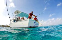 carla-fishing-boat-aruba-charters-small.jpg