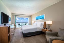 Aruba-Holiday-Inn-Ocean-Front-View-King-Room.jpg