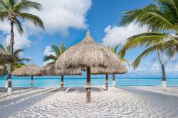 Aruba-Holiday-Inn-Palapas.jpg