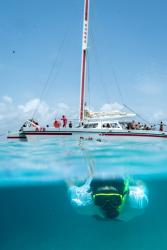 Optimized-Snorkeling and boat.jpeg