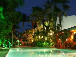 Pool & Lounge Areas At Night