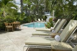 Lounge Chairs Pooldeck