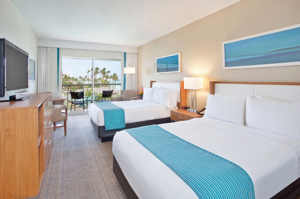 Holiday-Inn-Resort-Aruba-TwoQueen-PartialView.jpg